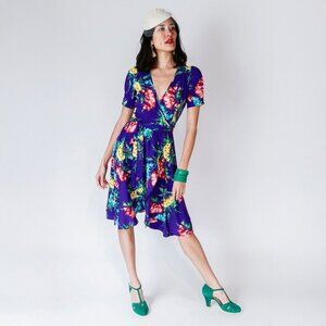 Classic Wrap Dress Bold Bouquet Trashy Diva - New with Tags! Size 4